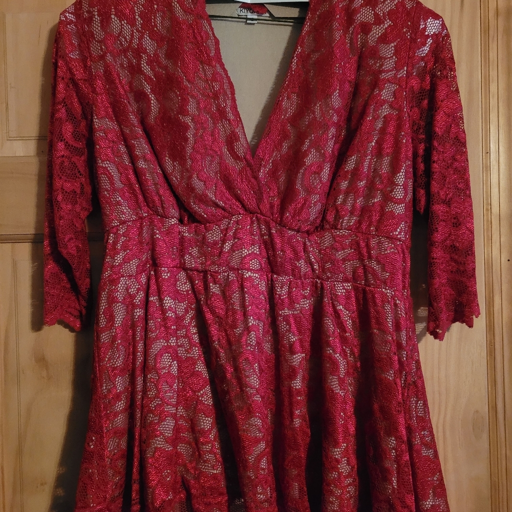 Kiyonna Linden Lace Top 2X Red